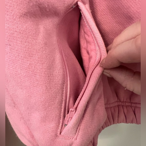 Like new Alo Yoga Stadium Cropped Half Zip Hoodie Pink XS - Picture 14 of 15